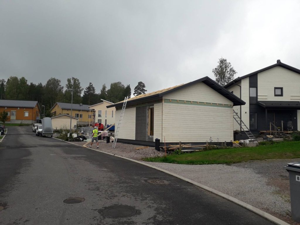 73597-20190830_1256082